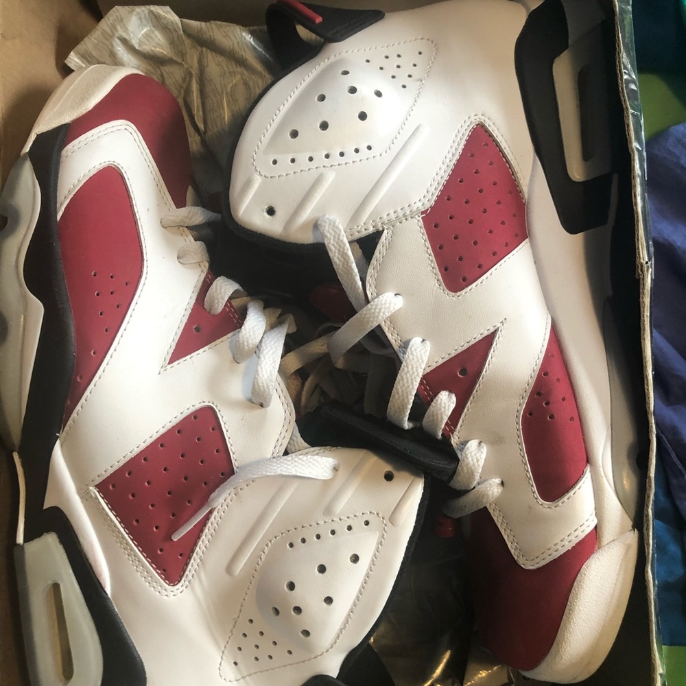Carmine 6s